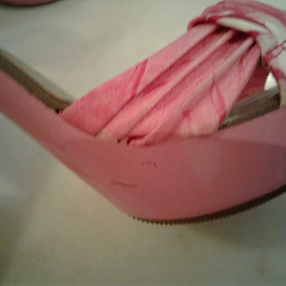 Pink Rose Platform Heels - Picture 7 of 8